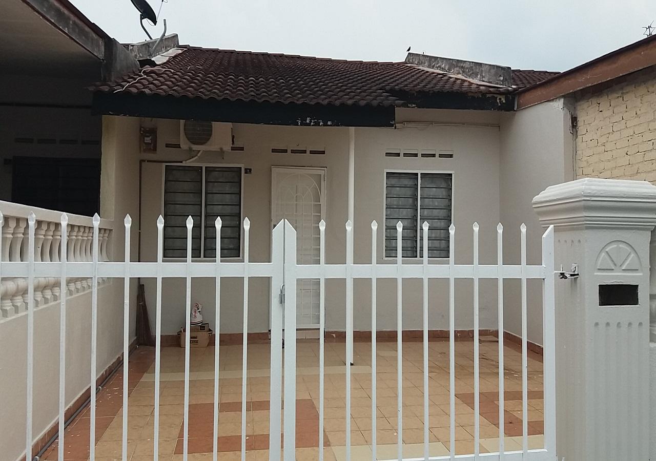 Taman Tanjung Minyak Homestay Malacca Exterior photo